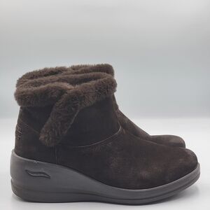 Skechers On The Go Joy Shearling Boot Womens Brown Suede Faux Fur Lined Sz 9.5